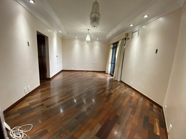 Apartamento à venda no Mansão Cândido Porttinari 