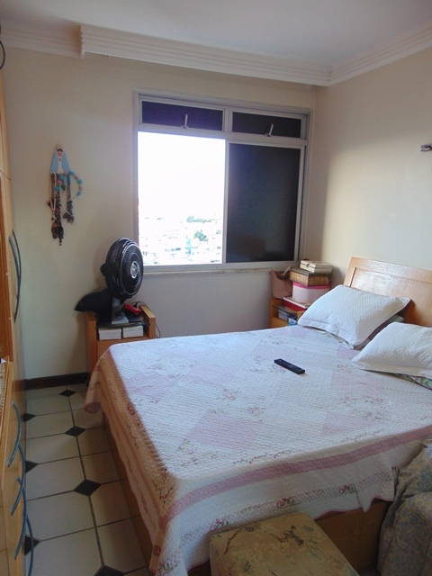 Apartamento disponível para venda no bairro Salgado Filho no Condomínio Edifício Marseille.