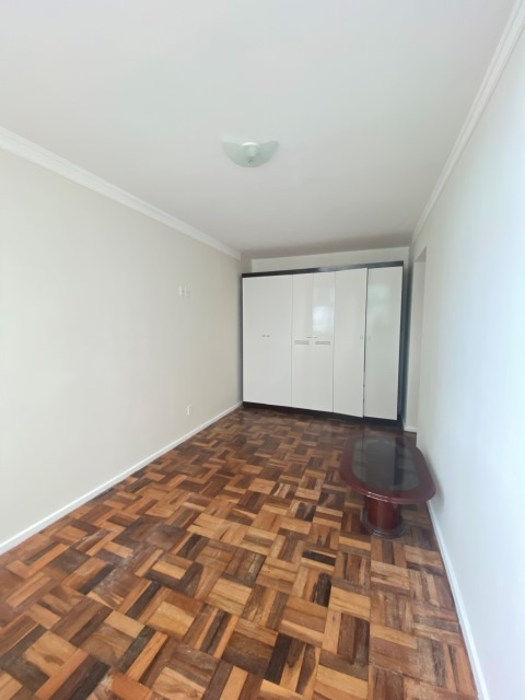 Apartamento para alugar no Bairro São José no Edifício Ouro