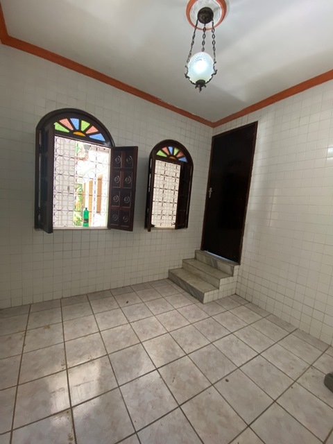  Casa para alugar, no bairro Jabotiana.