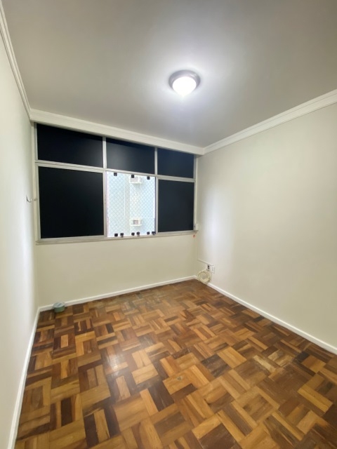 Apartamento para alugar no Bairro São José no Edifício Ouro