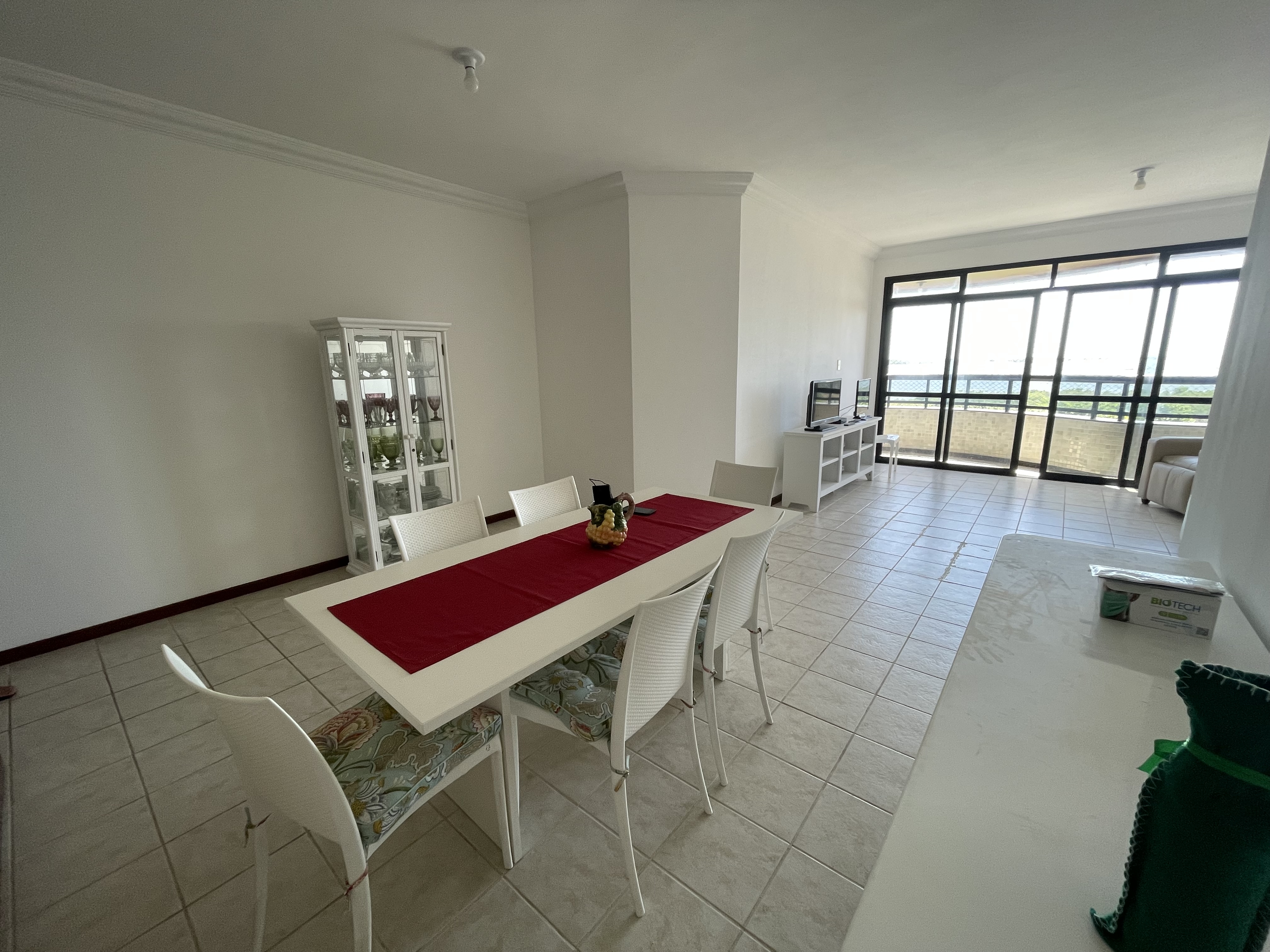 Apartamento à venda no Bairro 13 de Julho no Condomínio Pacific Hills.