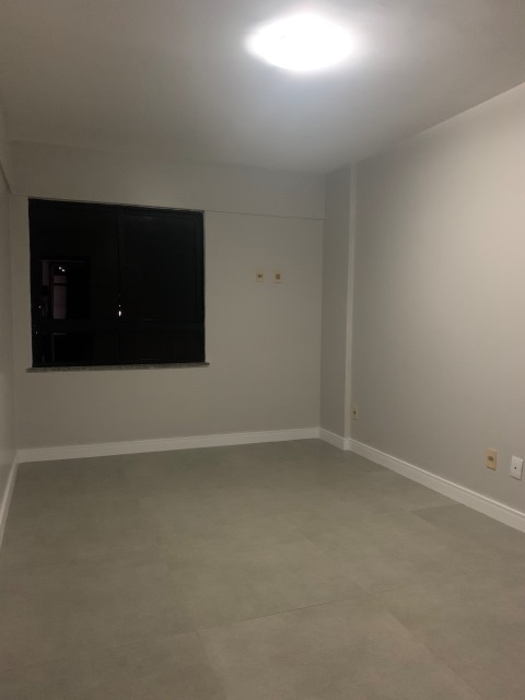 Apartamento à venda no Bairro Grageru no Condomínio Beau Rivage 