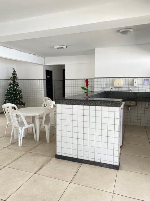 Apartamento no Condomínio Canto Belo, no Bairro Jabotiana.