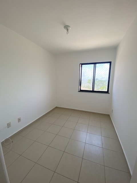 Apartamento no Condomínio Vista Marina, no Bairro Aruana.