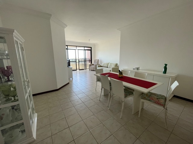 Apartamento à venda no Bairro 13 de Julho no Condomínio Pacific Hills.