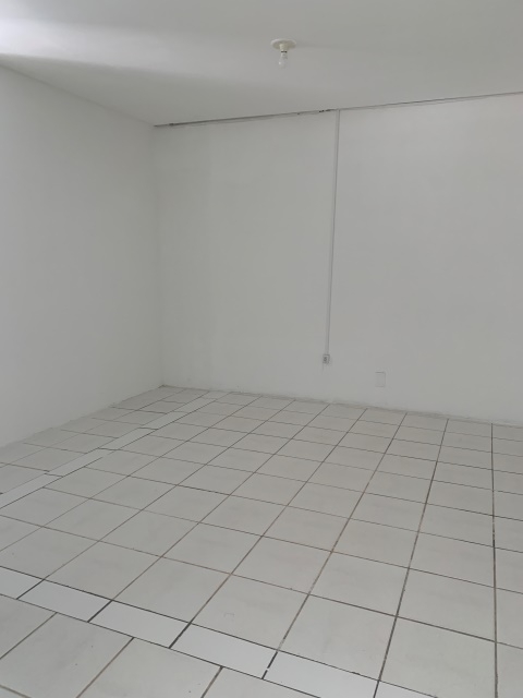 Apartamento para alugar no Bairro Coroa do Meio 