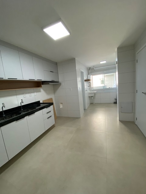 Apartamento para alugar no Ed. Residencial Cidade de Roma, no Bairro Jardins.