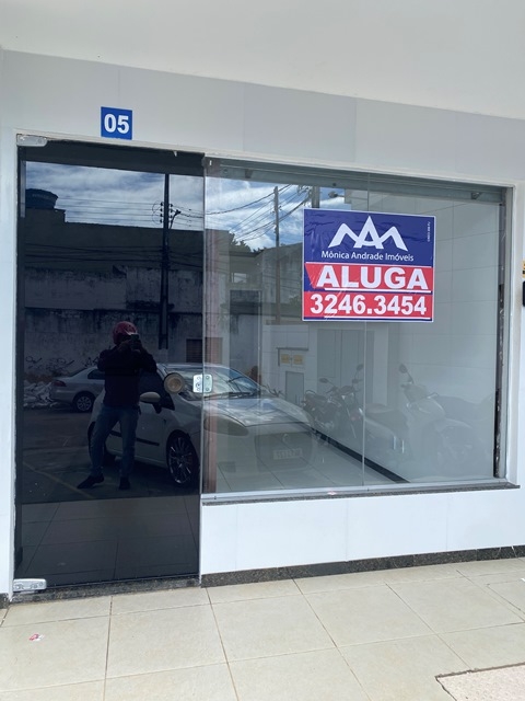  Sala para alugar na Av. Desembargador Maynard, na galeria Adélia Cruz no bairro Cirurgia