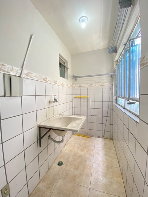 Apartamento no Condomínio Gilvan Rocha, no Bairro Farolândia.