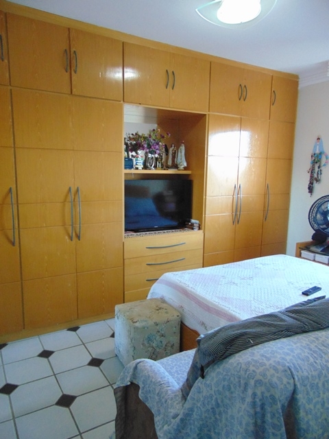 Apartamento disponível para venda no bairro Salgado Filho no Condomínio Edifício Marseille.