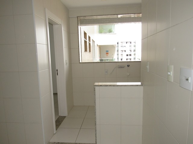 Apartamento no Condomínio Premiere Residence, no Bairro Grageru