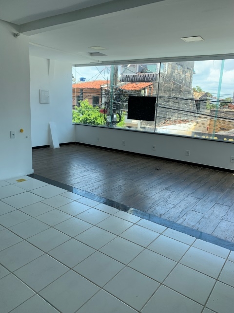 Apartamento para alugar no Bairro Coroa do Meio 