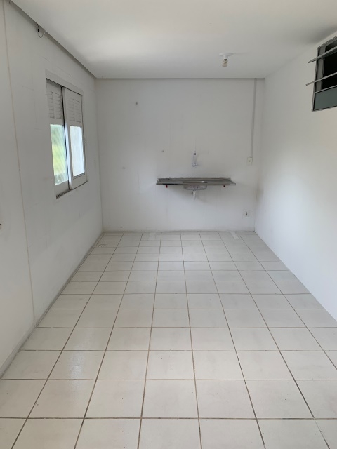 Apartamento para alugar no Bairro Coroa do Meio 