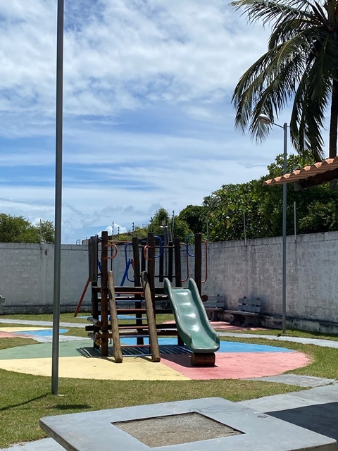 Apartamento no Condomínio Gilvan Rocha, no Bairro Farolândia.