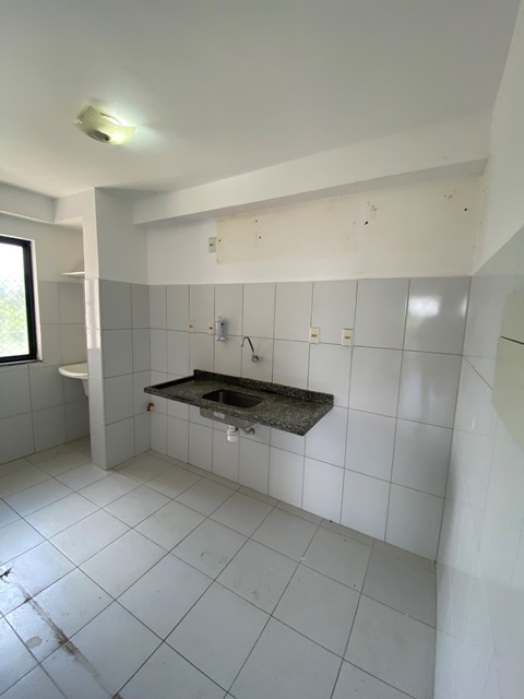 Apartamento no Condomínio Vista Marina, no Bairro Aruana.