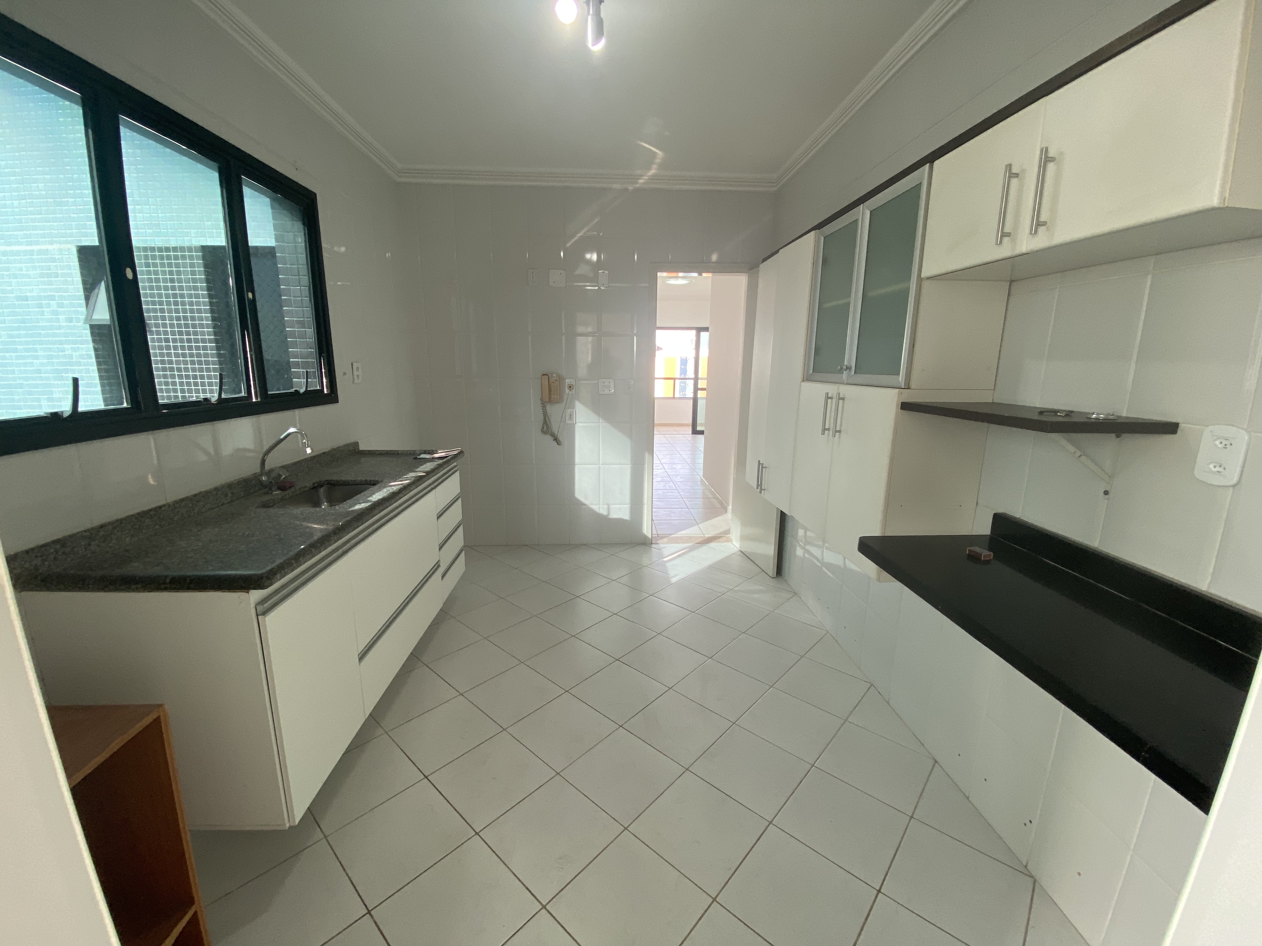 Apartamento à venda no Bairro 13 de Julho no Edifício José Machado de Souza 