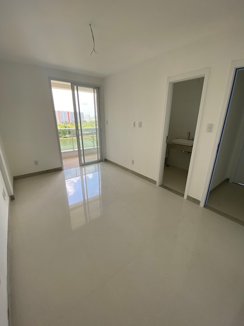 Apartamento mansão à venda na Avenida Beira Mar 