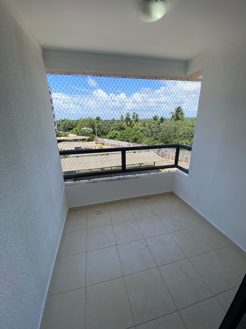 Apartamento no Condomínio Vista Marina, no Bairro Aruana.