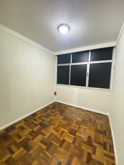 Apartamento para alugar no Bairro São José no Edifício Ouro