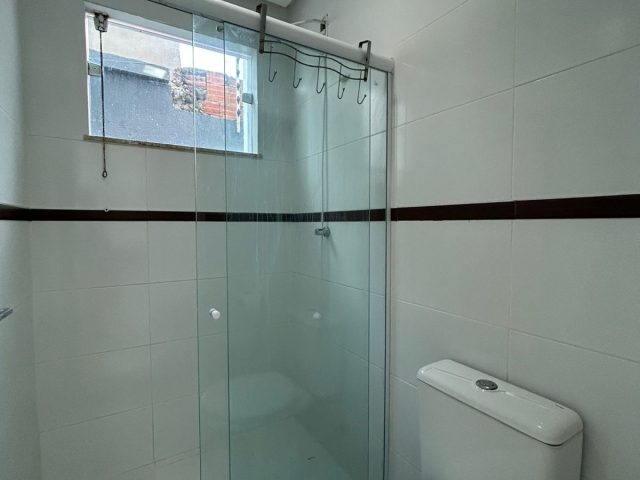 6 WC (1)