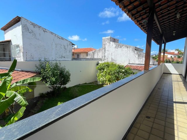 WhatsApp Image 2024-05-28 at 09.21.01 (3)