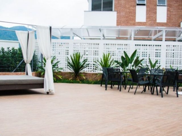 WhatsApp Image 2025-04-15 at 08.08.18 (2)