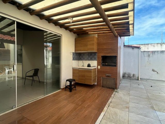 WhatsApp Image 2025-05-28 at 14.27.00 (1)