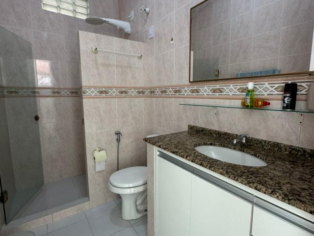 WhatsApp Image 2025-10-13 at 14.10.59 (1)