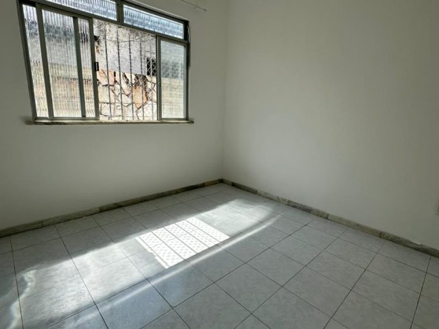 WhatsApp Image 2025-10-13 at 14.11.02 (1)