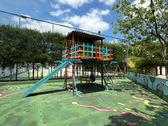 WhatsApp Image 2025-11-07 at 14.21.08 (1)