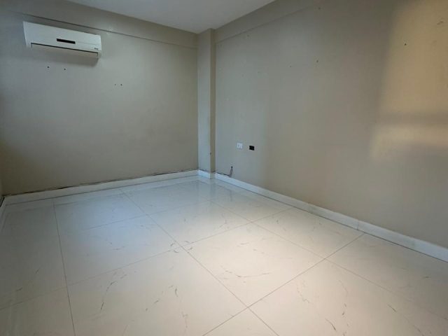 WhatsApp Image 2025-11-14 at 09.40.59 (2)