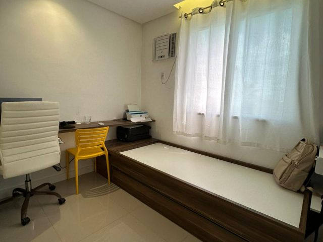 WhatsApp Image 2026-04-06 at 08.33.15 (1)