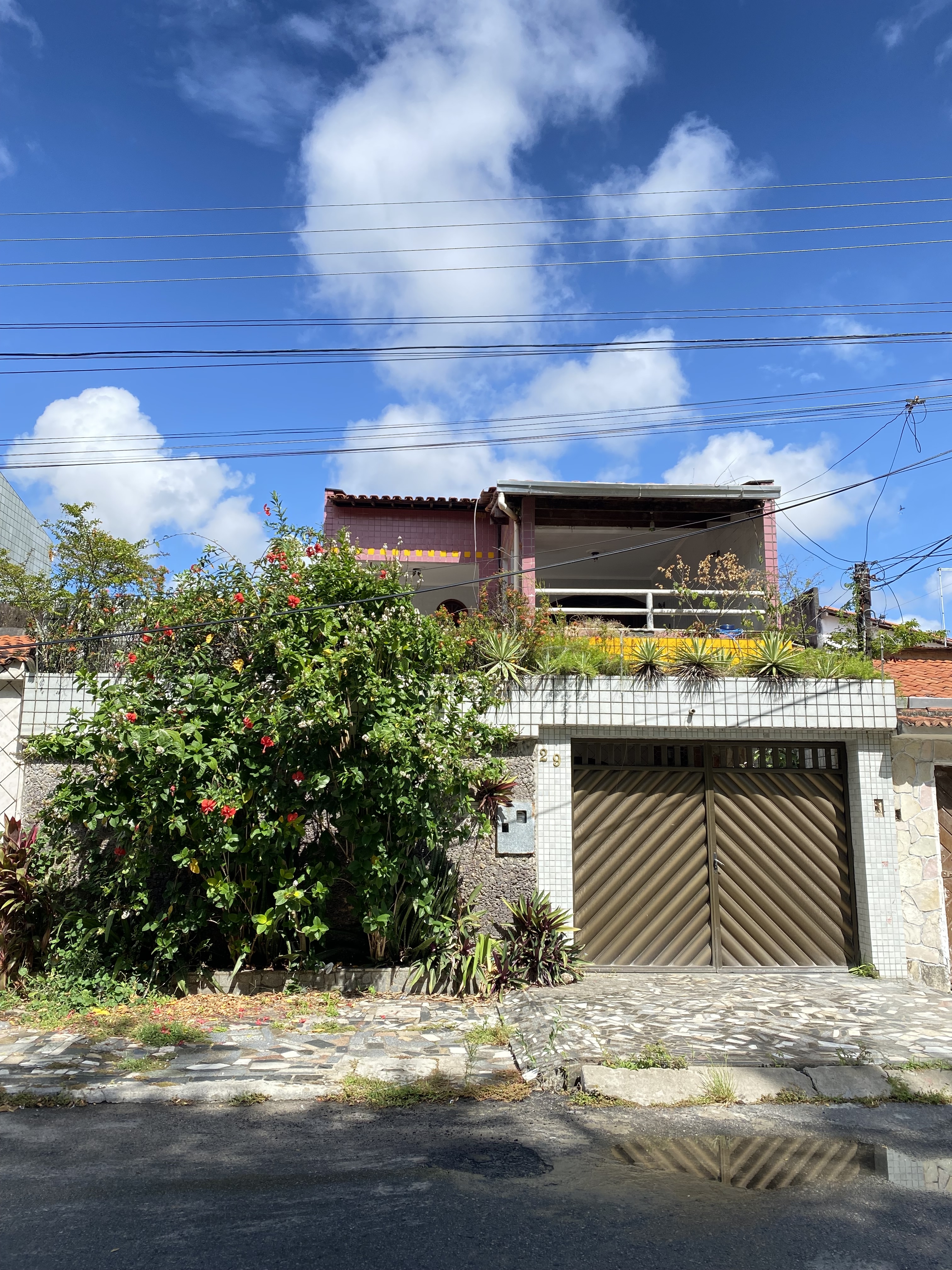  Casa para alugar, no bairro Jabotiana.