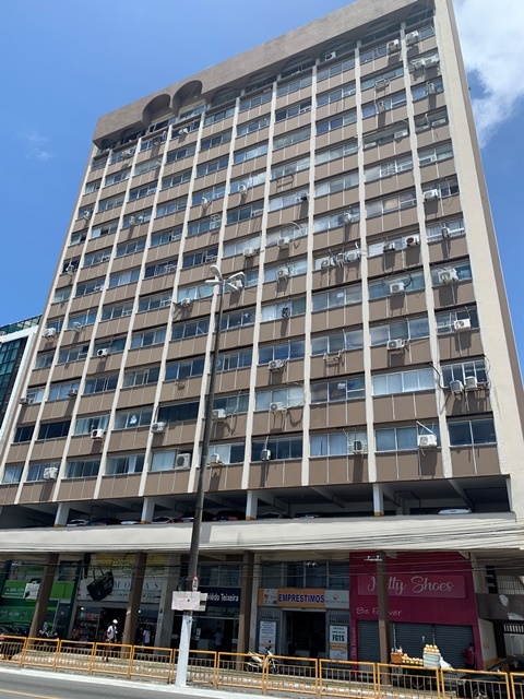 Sala para alugar no Edifício Oviêdo Teixeira